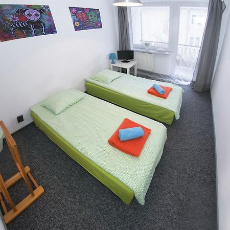 Wierzbno Hostel Warsawa Bagian luar foto