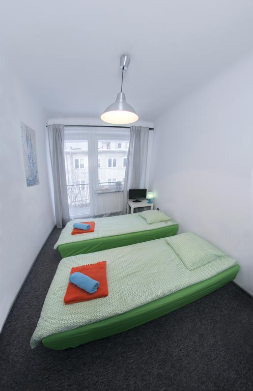 Wierzbno Hostel Warsawa Bagian luar foto