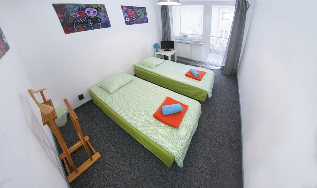 Wierzbno Hostel Warsawa Bagian luar foto