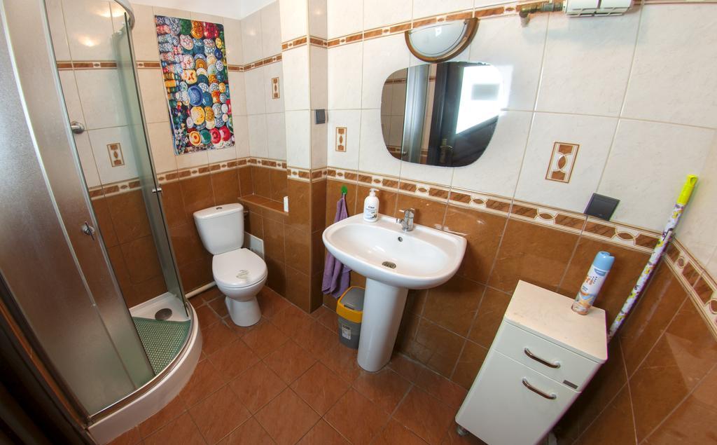 Wierzbno Hostel Warsawa Bagian luar foto